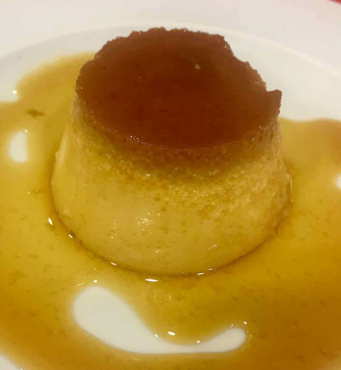 Flan de huevo casero